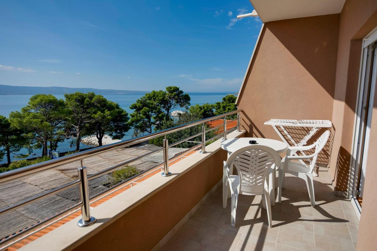 Dalmacija Bed & Breakfast Omis Exterior photo